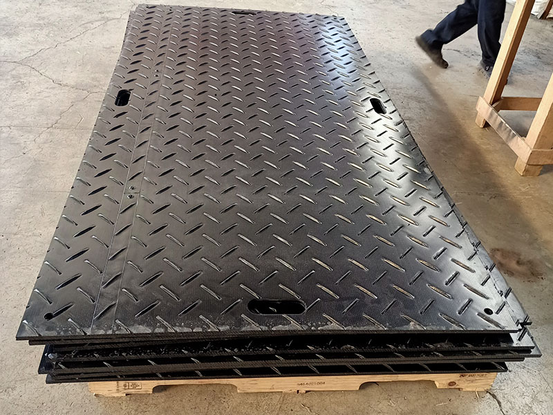 HDPE road temporary ground protection mat heavy machinery temporary road